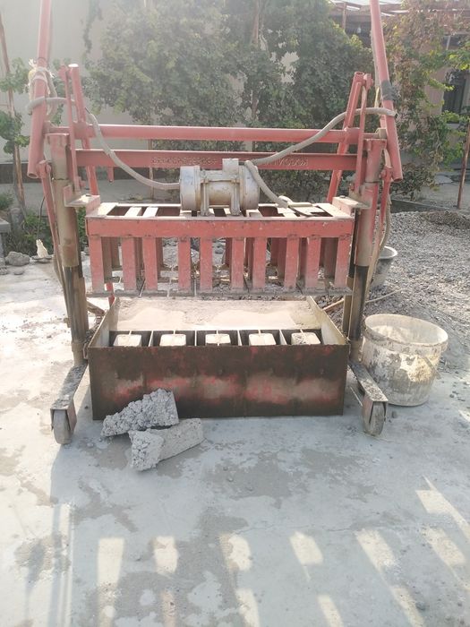 Shlakablok aparat Mishalkasi bilan