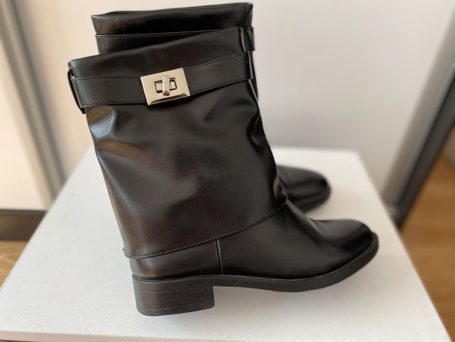 Дамски боти Lilia