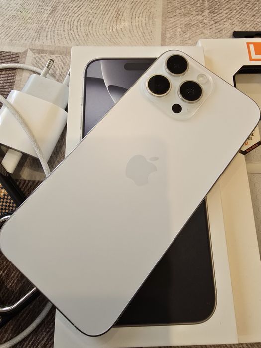 Iphone 16 Pro Max White