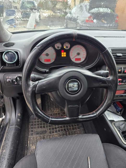 Сеат леон 1.9 150 ARL НА ЧАСТИ САМО