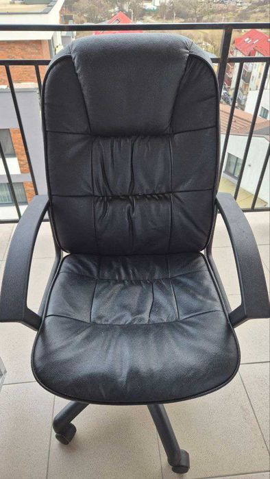 Scaun birou directorial!