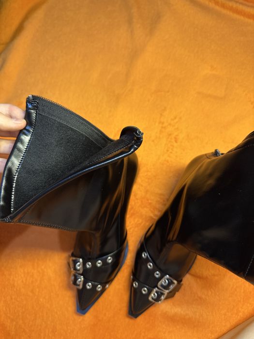 Демисезонные сапожки