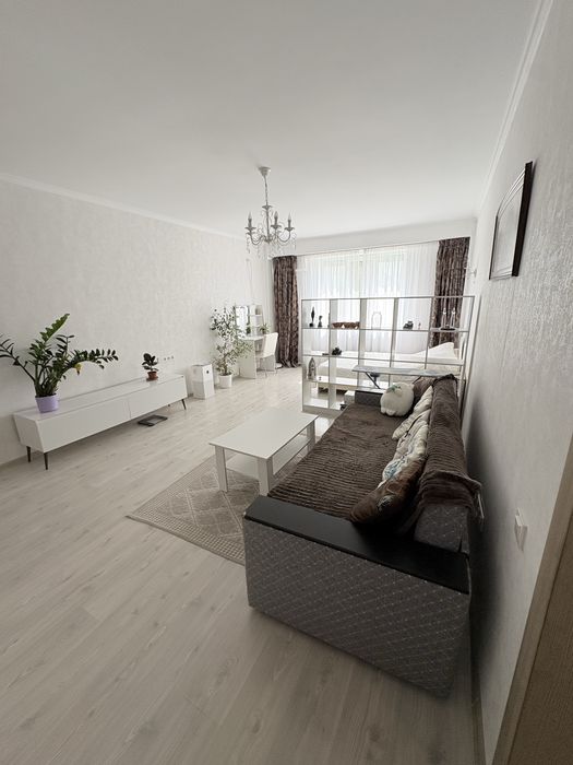 Сдам посуточно кватиру