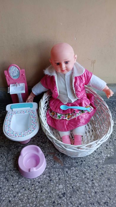 Детски  кукли и аксесоари