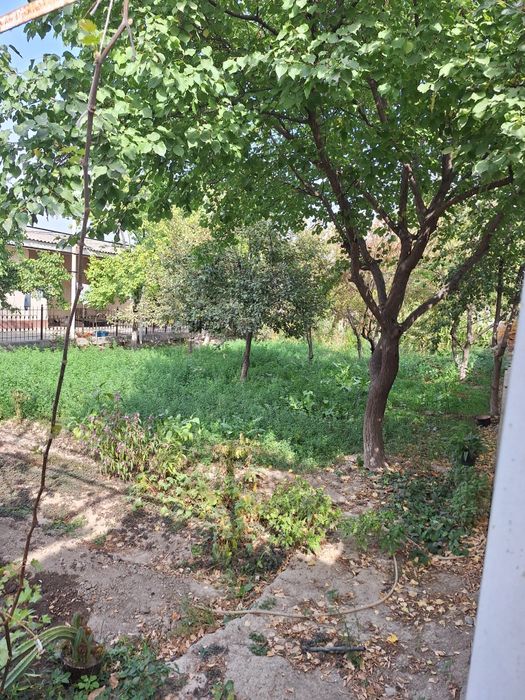 Уй сотилади 12 сотка