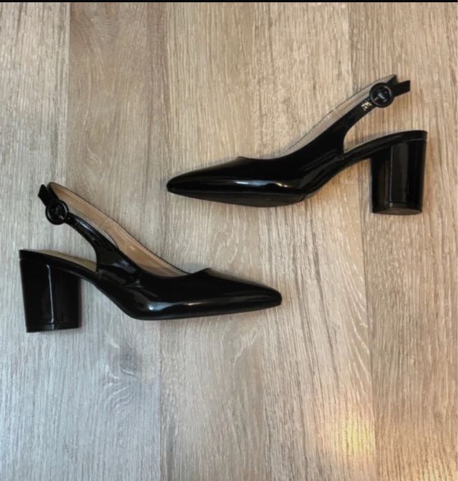 Pantofi din piele naturală lăcuită - Solo Dona