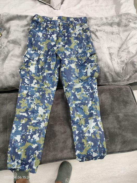 Pantaloni  tacrici camuflaj albastru noi