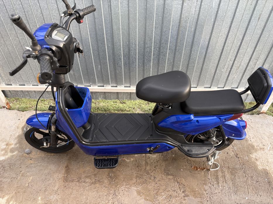 Электровелосипед Электромопед