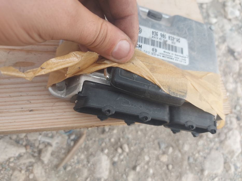 Компютър двигател за VW Голф 4, Голф 5  1.4  75кс