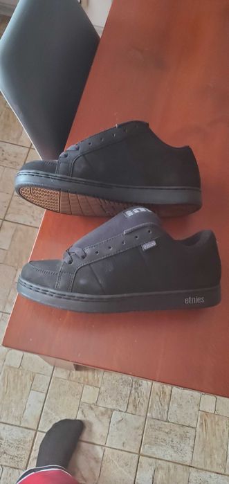 Кецове Etnies Kingpin - Чисто Нови