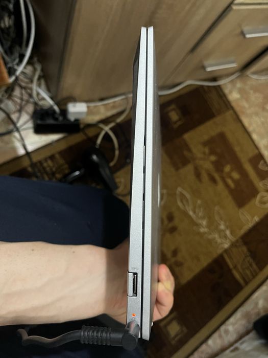 Лаптоп HP Pavilion Aero 13