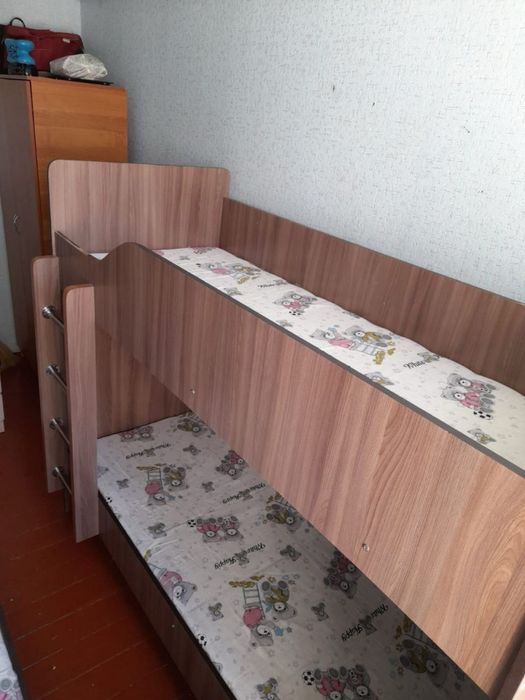 Кровать двухярусная