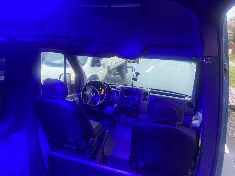 Vând Mercedes Sprinter
