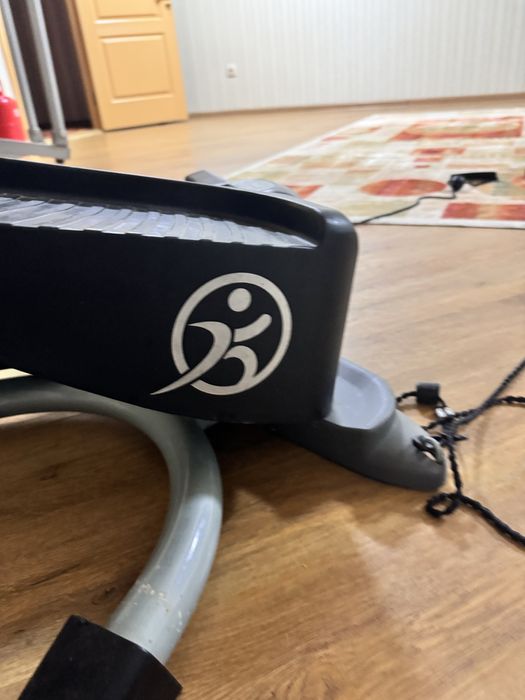 Фитнес тренажер