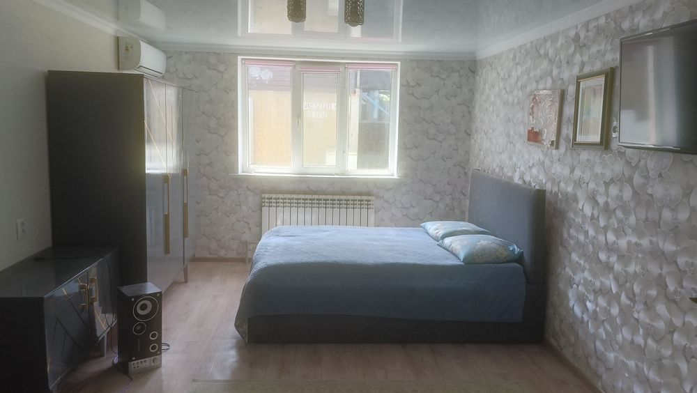 Бір бөлмелі жер уй де.