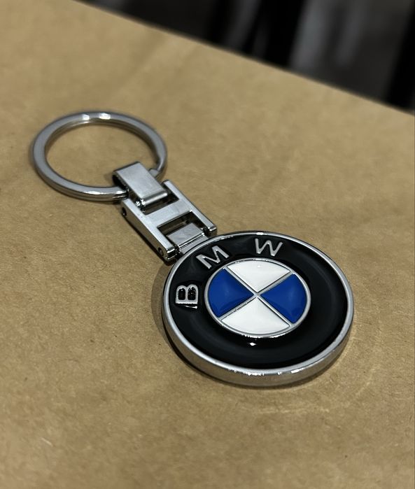 Брелок BMW метал