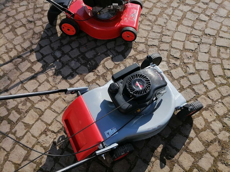 Бензинова косачка