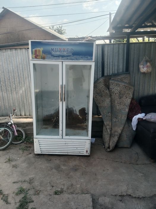 Продам холодильник
