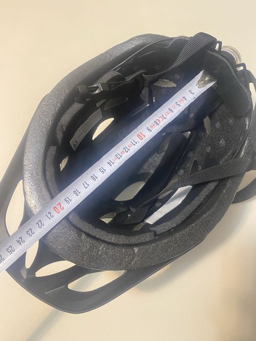 Предпазна каска за велосипед!