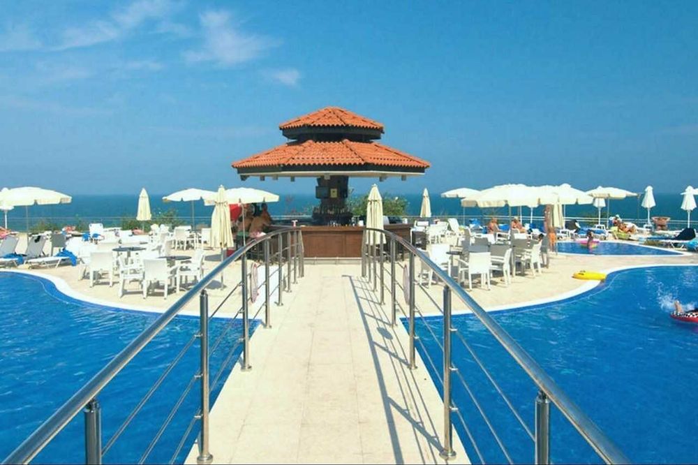 Продава се Многостаен апартамент в Бяла - 141 кв.м за 844 €/кв.м - Снимка #19