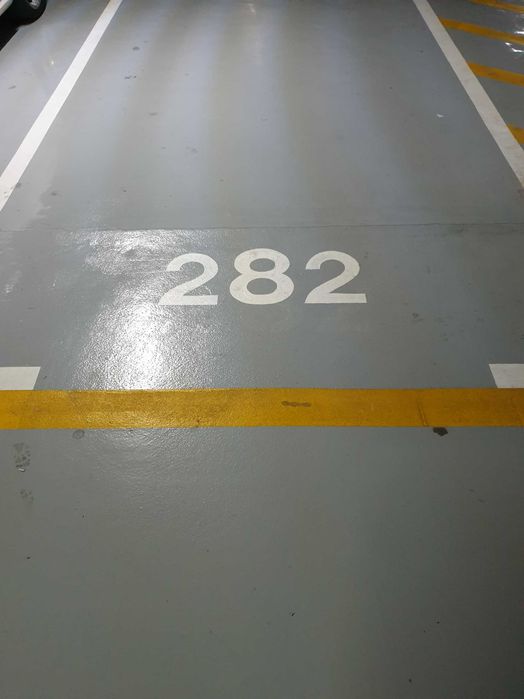 Краска для пола. Метилкриловая без запаха. Акриловая, силикатная.