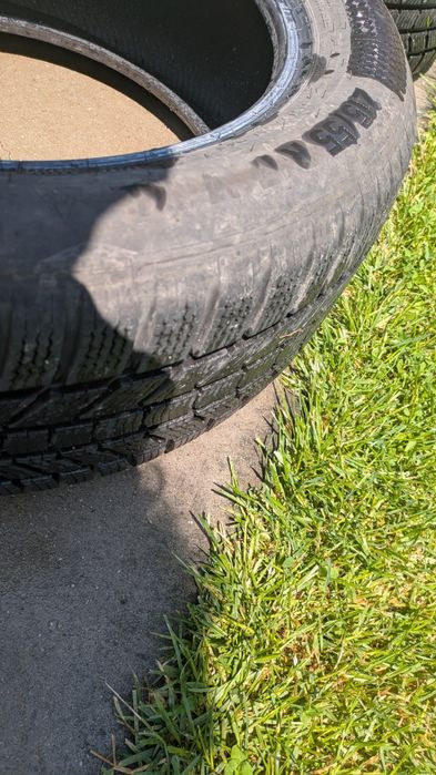 Зимни гуми Continental 215/55/R17 DOT 21