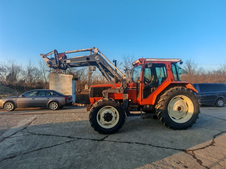 Tractor Fiat F100 cu incarcator frontal Faucheux