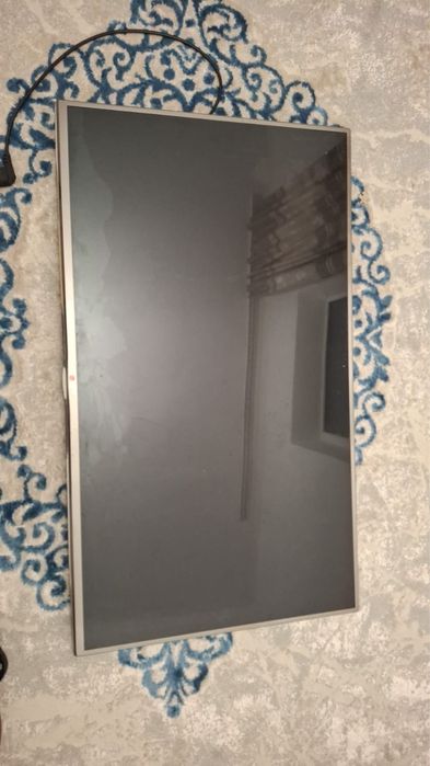 Продам телевизор lg