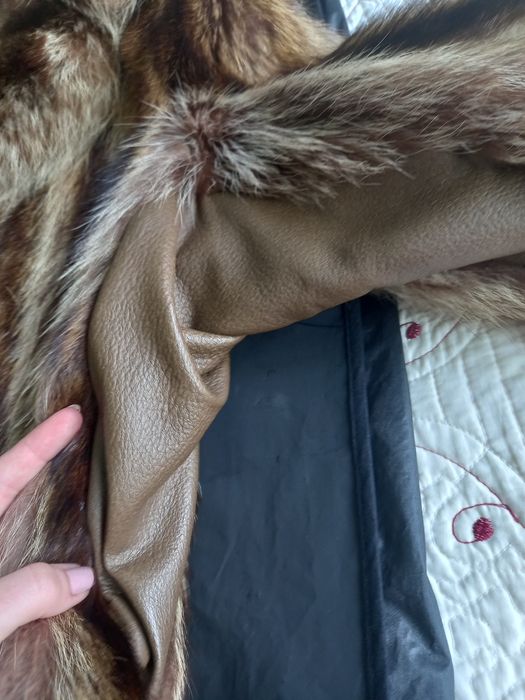 Haina din blana naturala