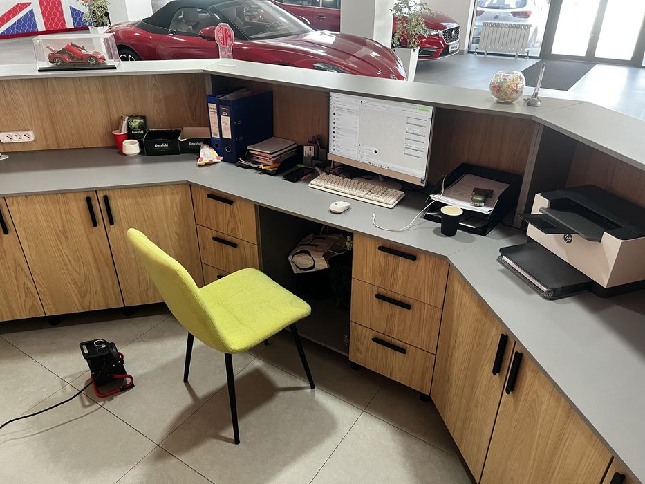 Ресепшн для шоу рума