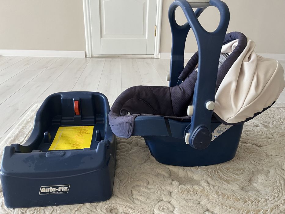 Автокресло Chicco