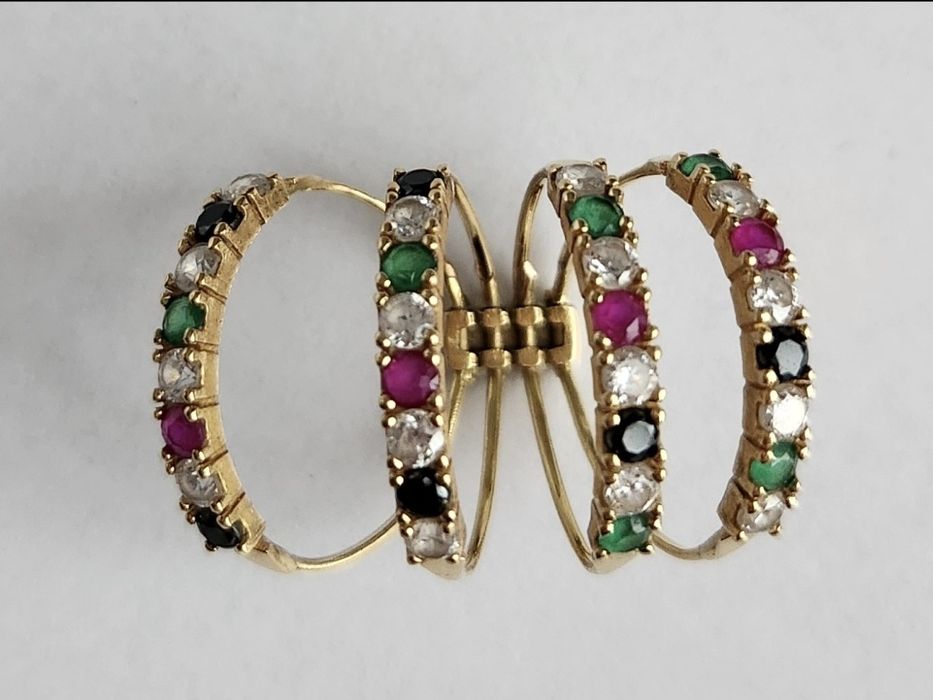 Set din aur 18k cu pietre pretioase