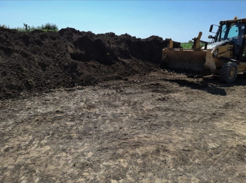 Pământ negru  (vegetal)