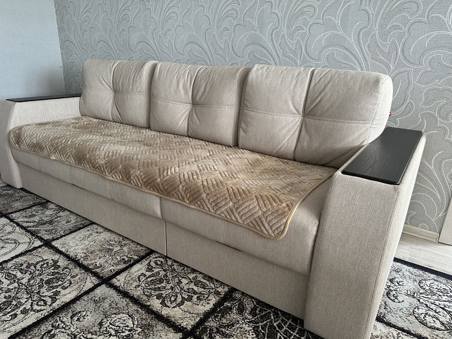 Продам Диван. 130 000!