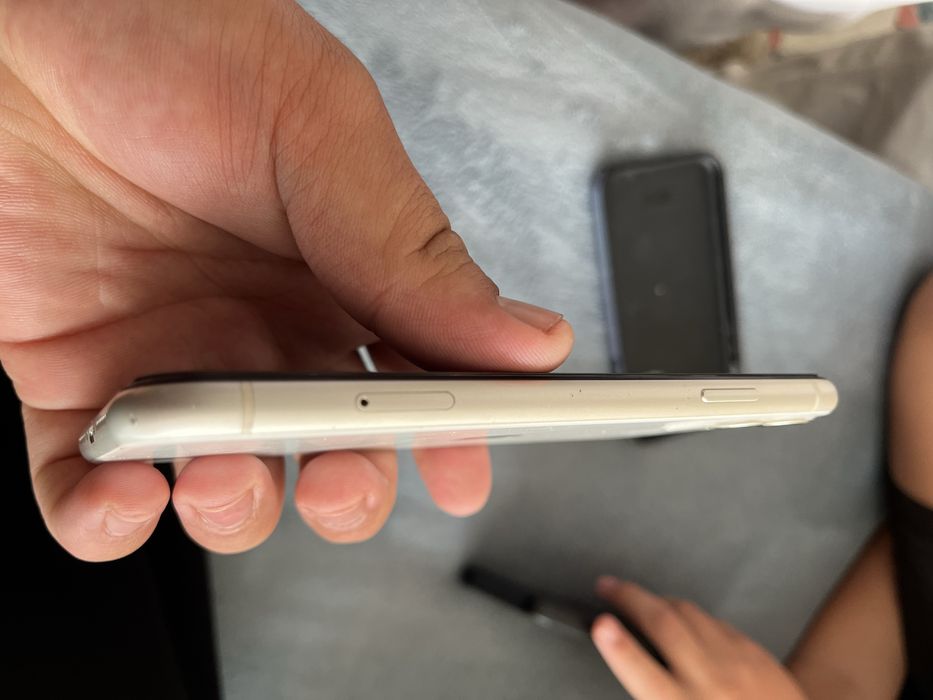 Продам айфон 11 хорошем состоянии