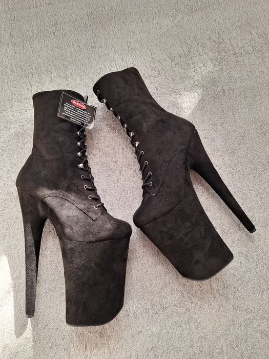 Обувки за екзотик пол денс