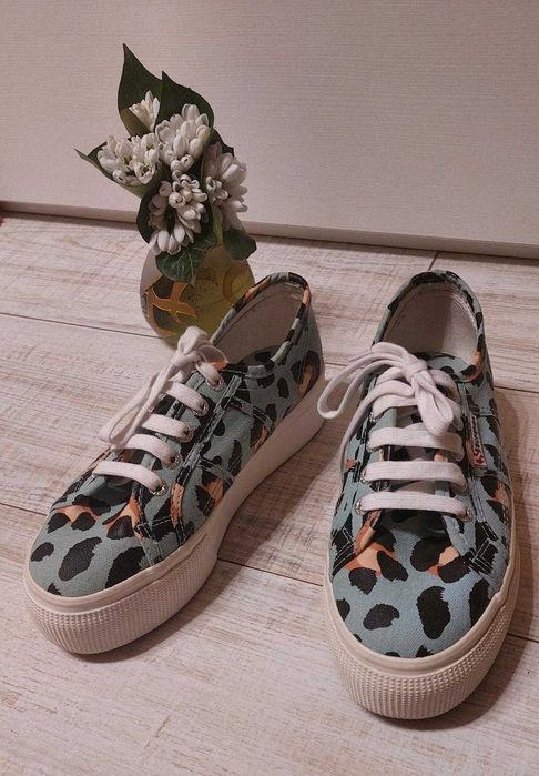 Teniși damă Superga nr 37 ( 23,3 cm interior )