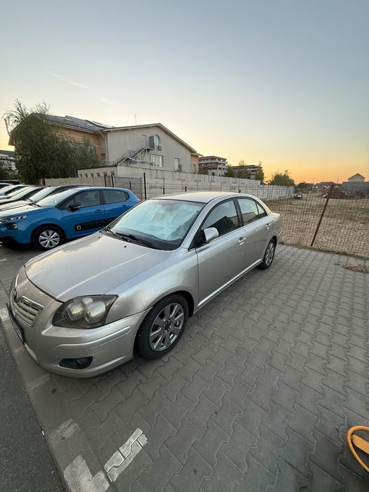 Se vinde Toyota Avensis