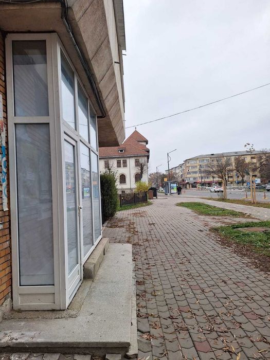 Spatiu comercial de inchiriat, str. Cuza-Voda 10.