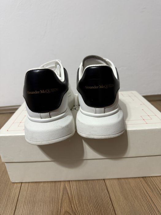 Pantofi Alexander McQueen