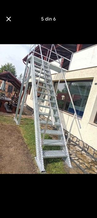 Cofetam scări zicate sau metalice