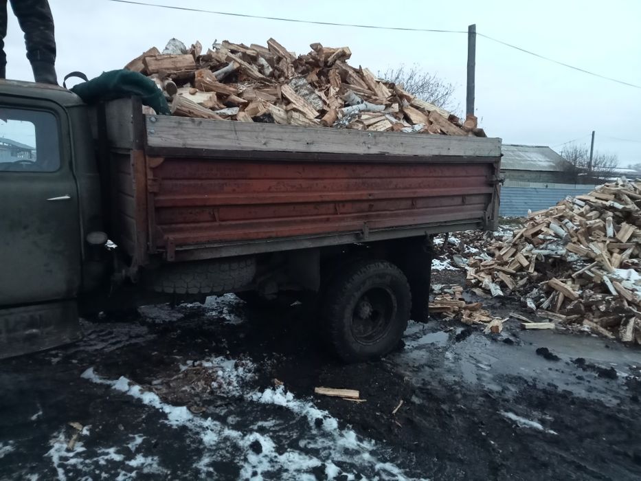 Продам колотые дрова коротко напиленые