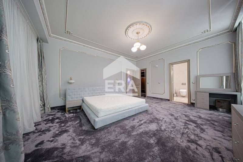 Дава се под наем Многостаен апартамент в София, Иван Вазов - 450 кв.м за 7480.68 € - Снимка #9