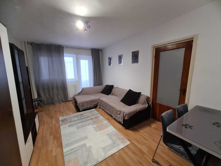 Inchiriez apartament cu doua camere city mall