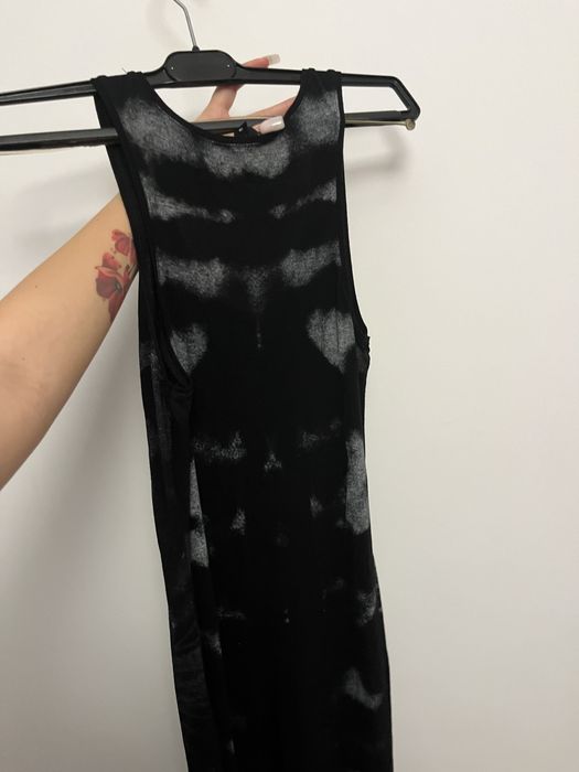 Плажна дълга черна рокря.