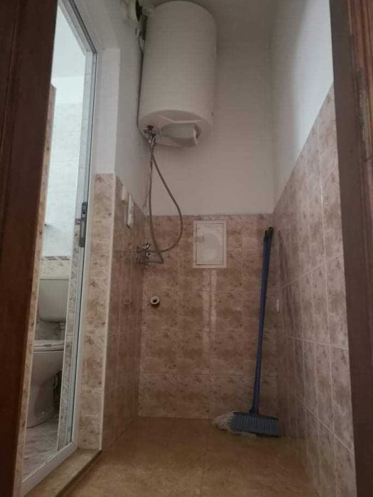 Дава се под наем Двустаен апартамент в Бургас, Възраждане - 72 кв.м за 102 € - Снимка #4