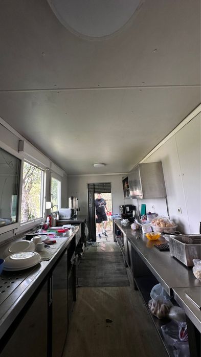 Модульная кухня в контейнере