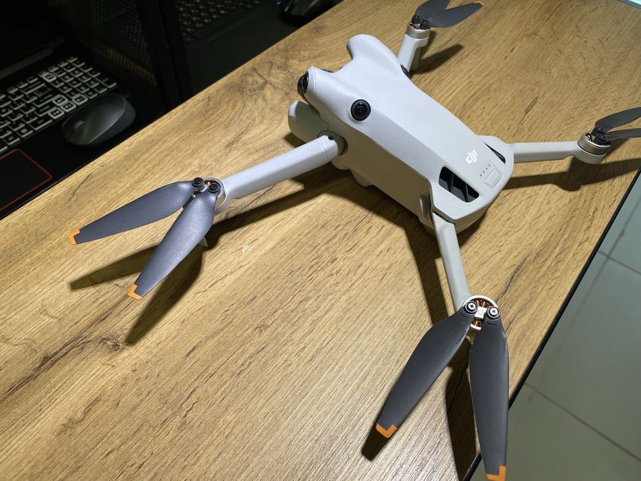 Дрон DJI Mini 4 Pro Fly More Combo Plus, DJI RC 2, белый, 10472/А10