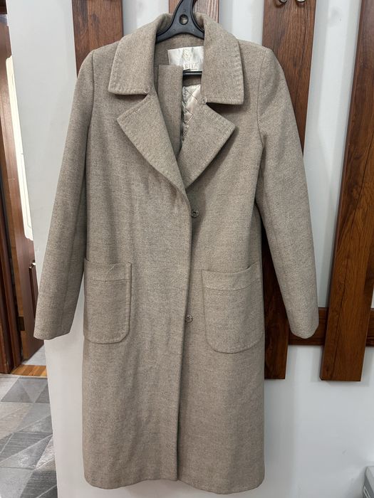 Пальто демисезонное