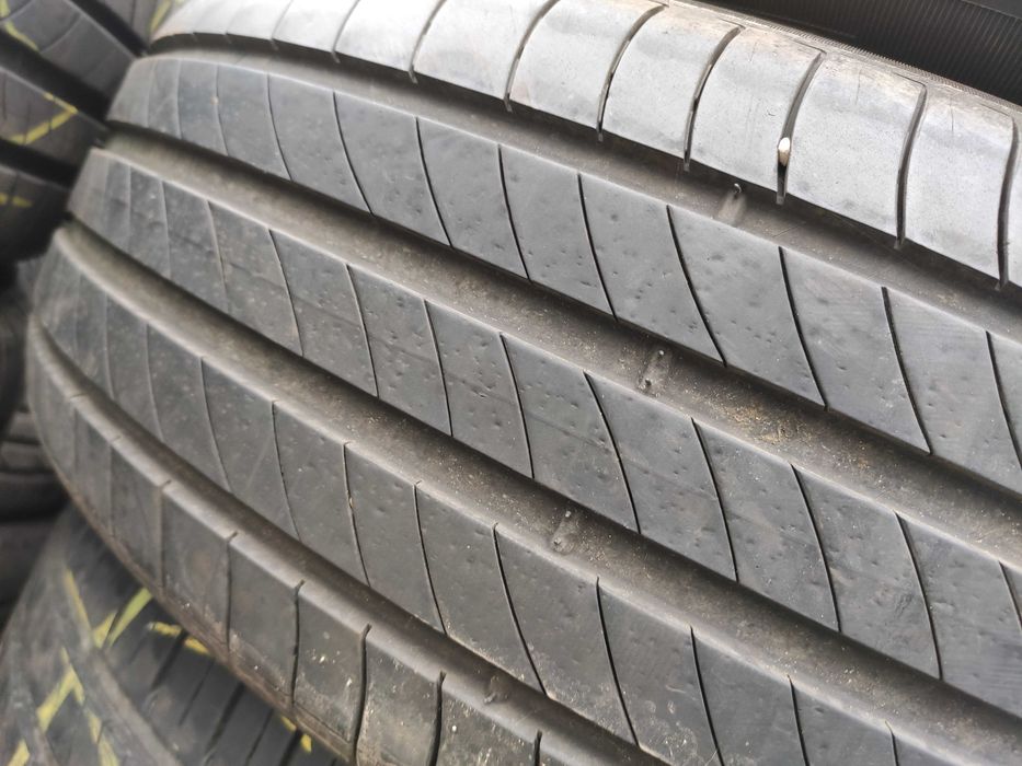 2бр Летни гуми 215 65 17 - Michelin - DOT 2024